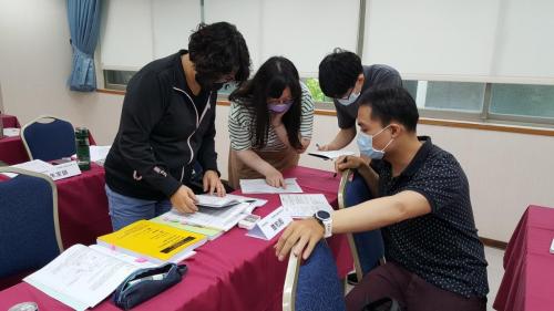 Group-discussion-2